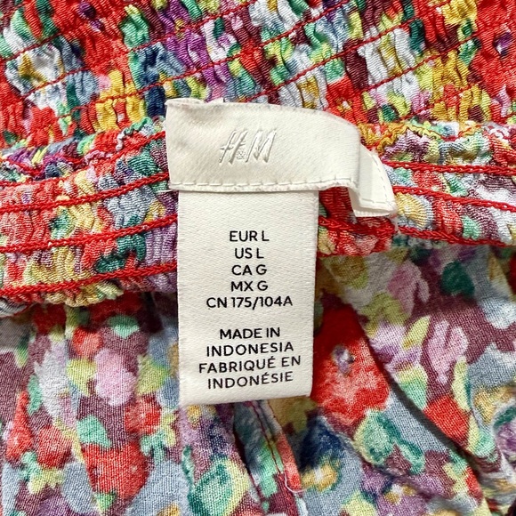 H&M FLORAL DRAWSTRING-FRONT CRÊPE BLOUSE, SZ L NWOT - Picture 9 of 9